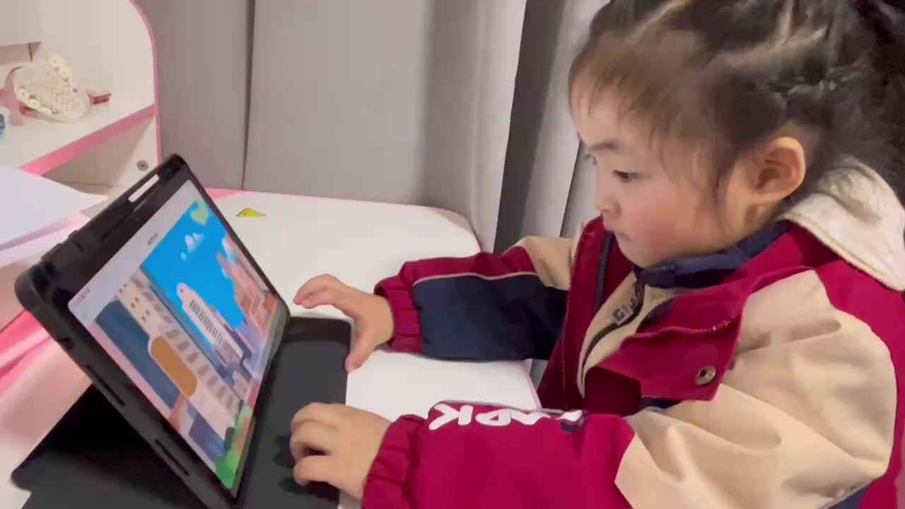 小A班2024.3.12艾琰茹—植树节的由来