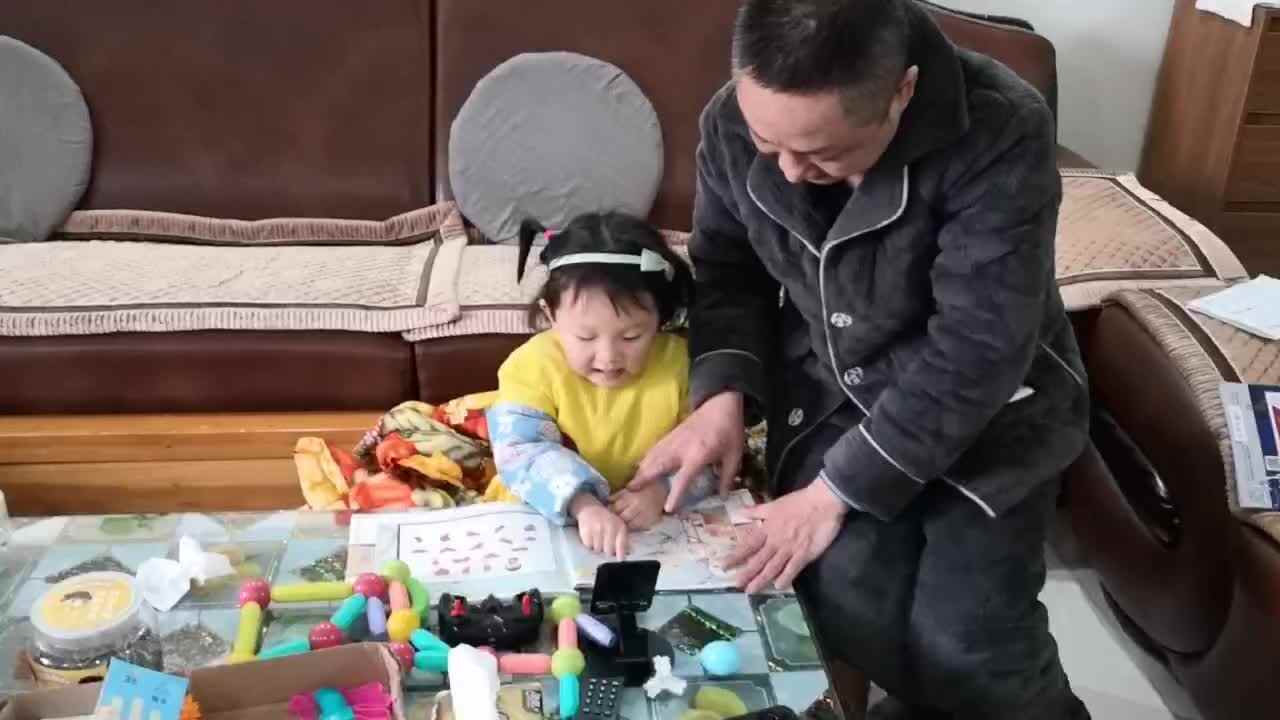 中A班李盈莹  指读《宣城见杜鹃花》