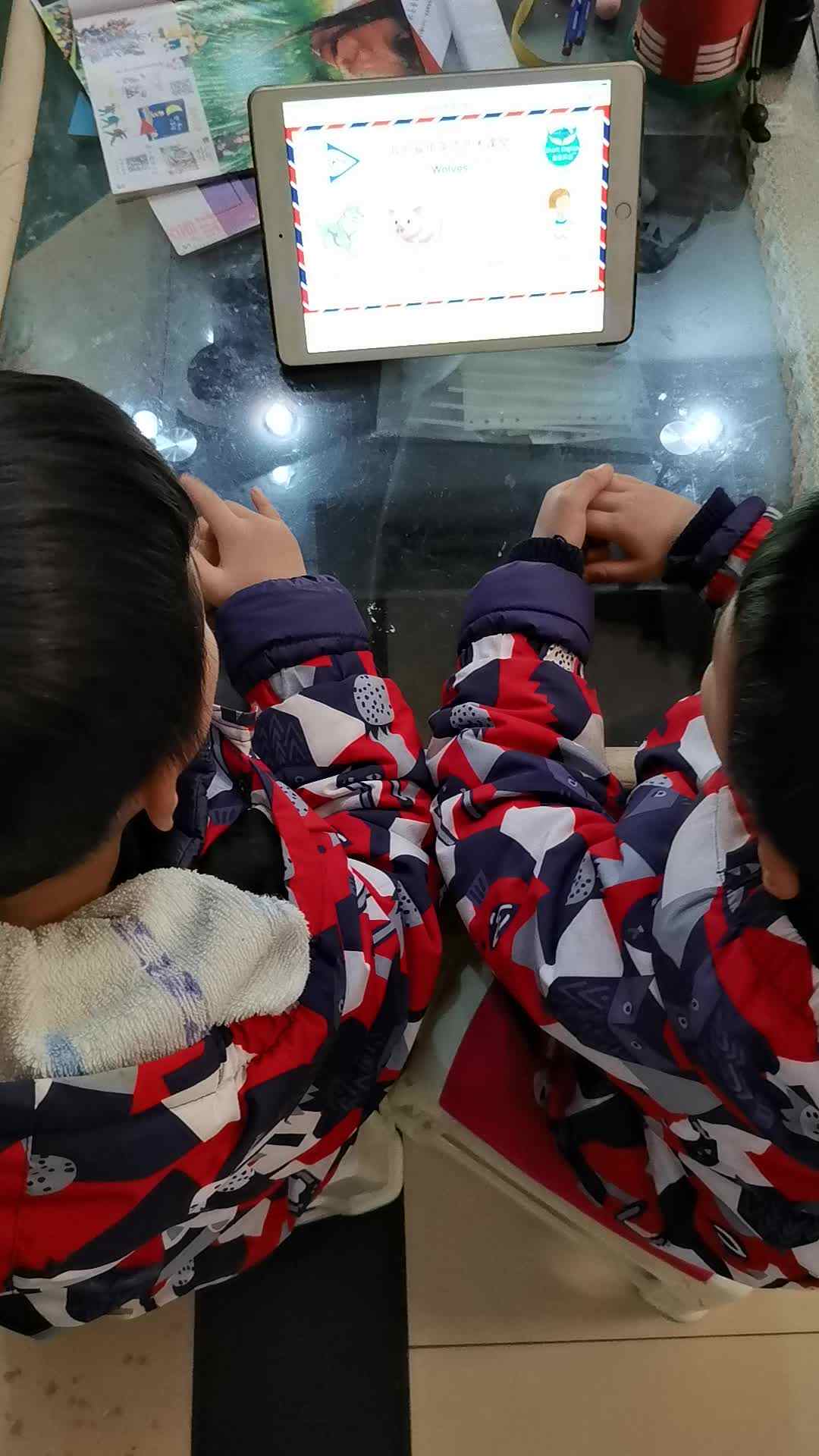 VID_20240302_180556.mp4