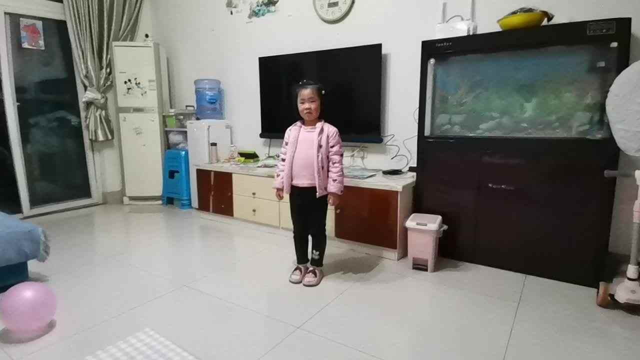 练习原地踏步.mp4