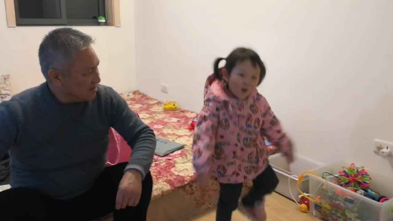 中A班李盈莹  学习踏步