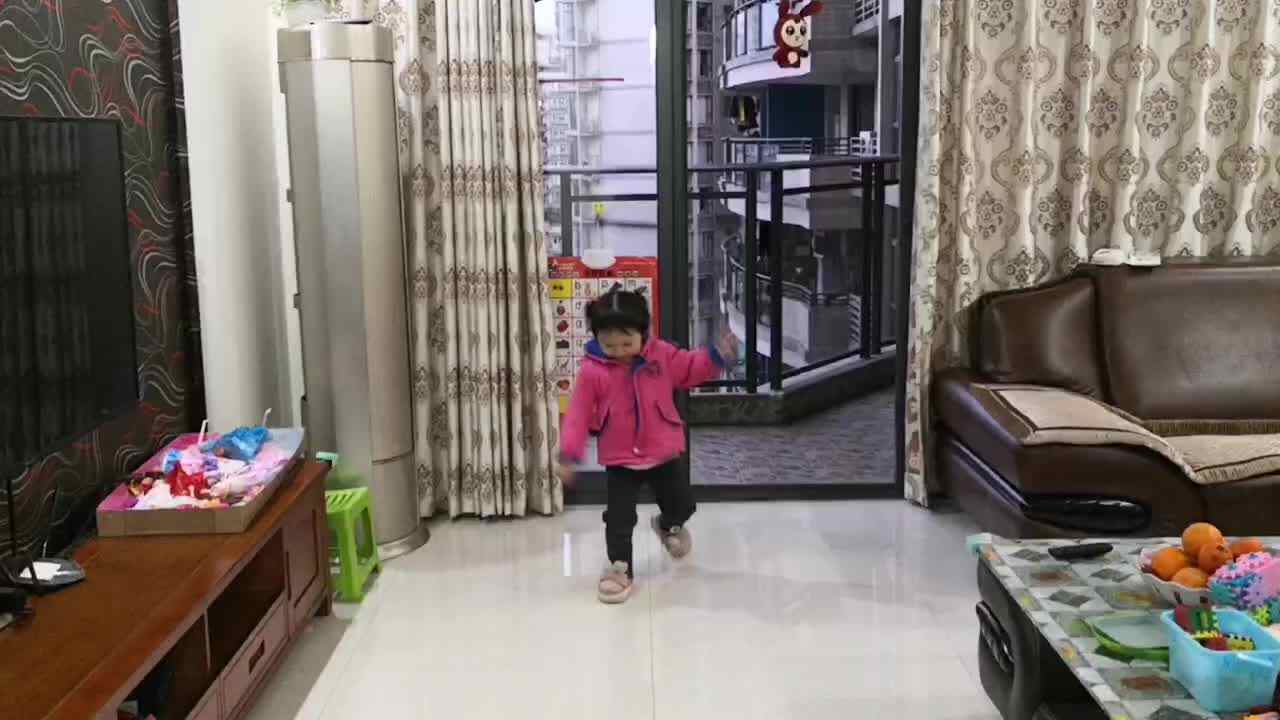 中A班李盈莹  踏步练习