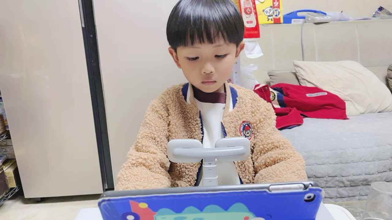 2024.3.22英文《七大洲》