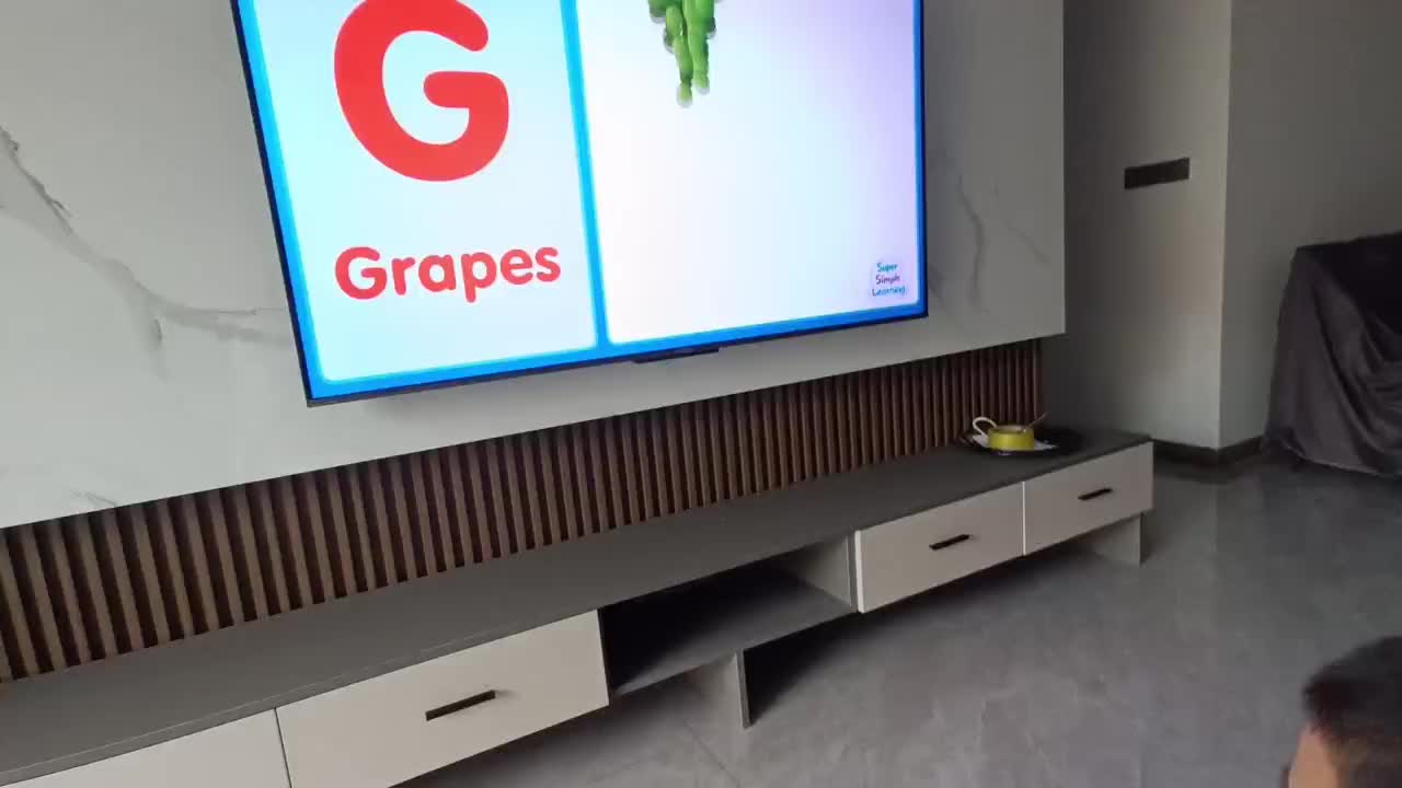 中B班吕子垚跟读英文字母歌（⁣Uppercase G）20240315.MOV