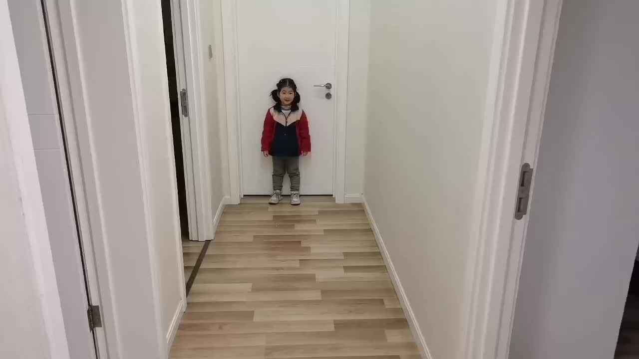 中b班宁汐言练习踏步