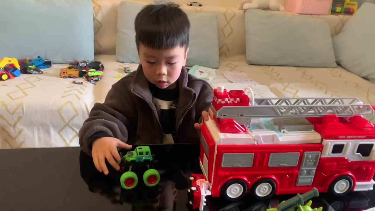 中B班杨育寒练习从大到小排序