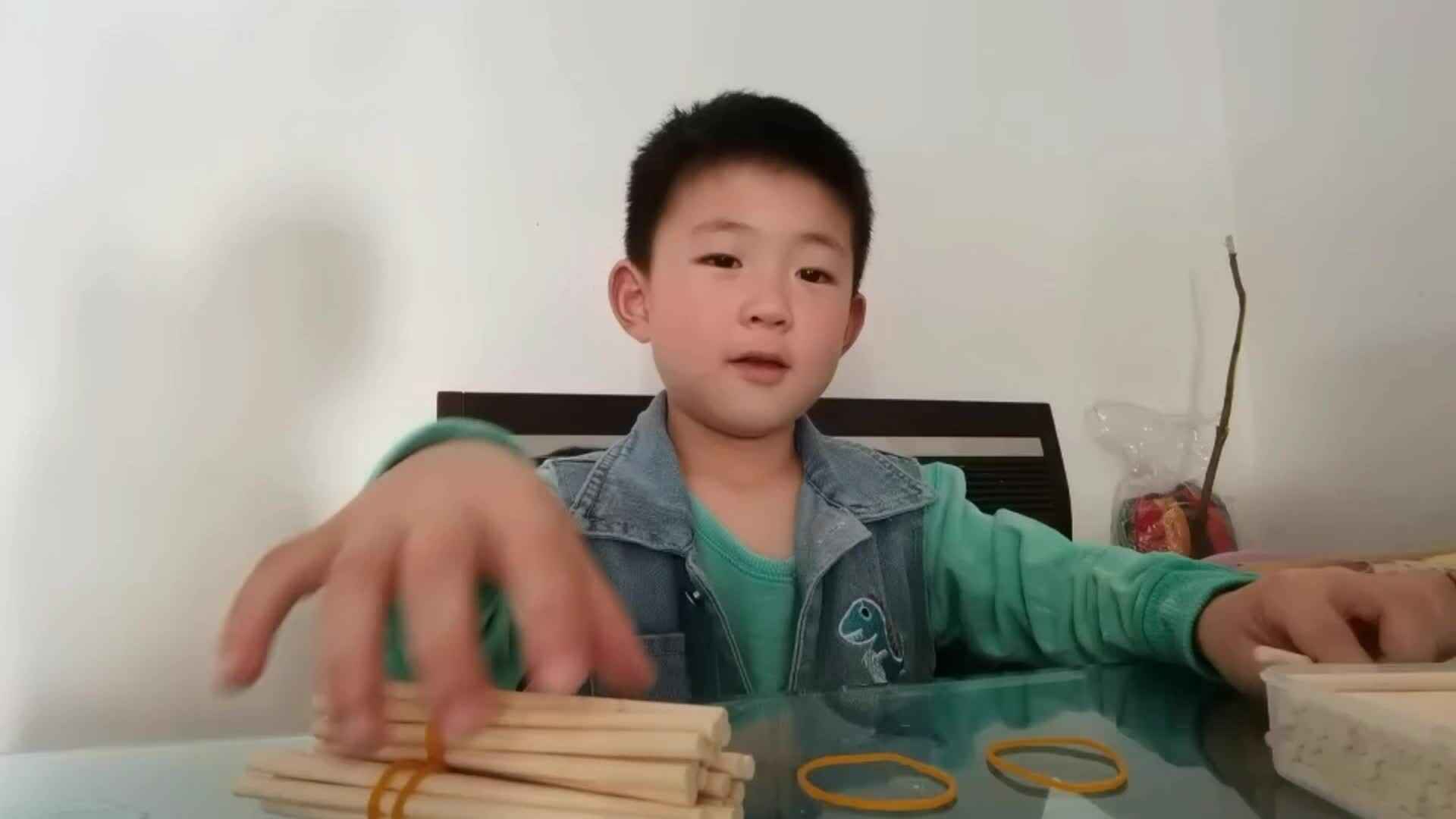⁣2024.03.31大B班   数小棒，满十成捆