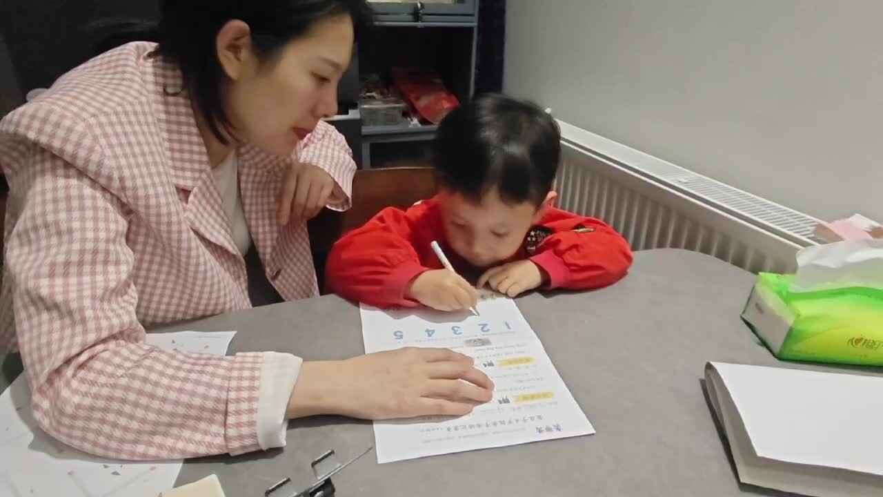 中B班王千与数字连线