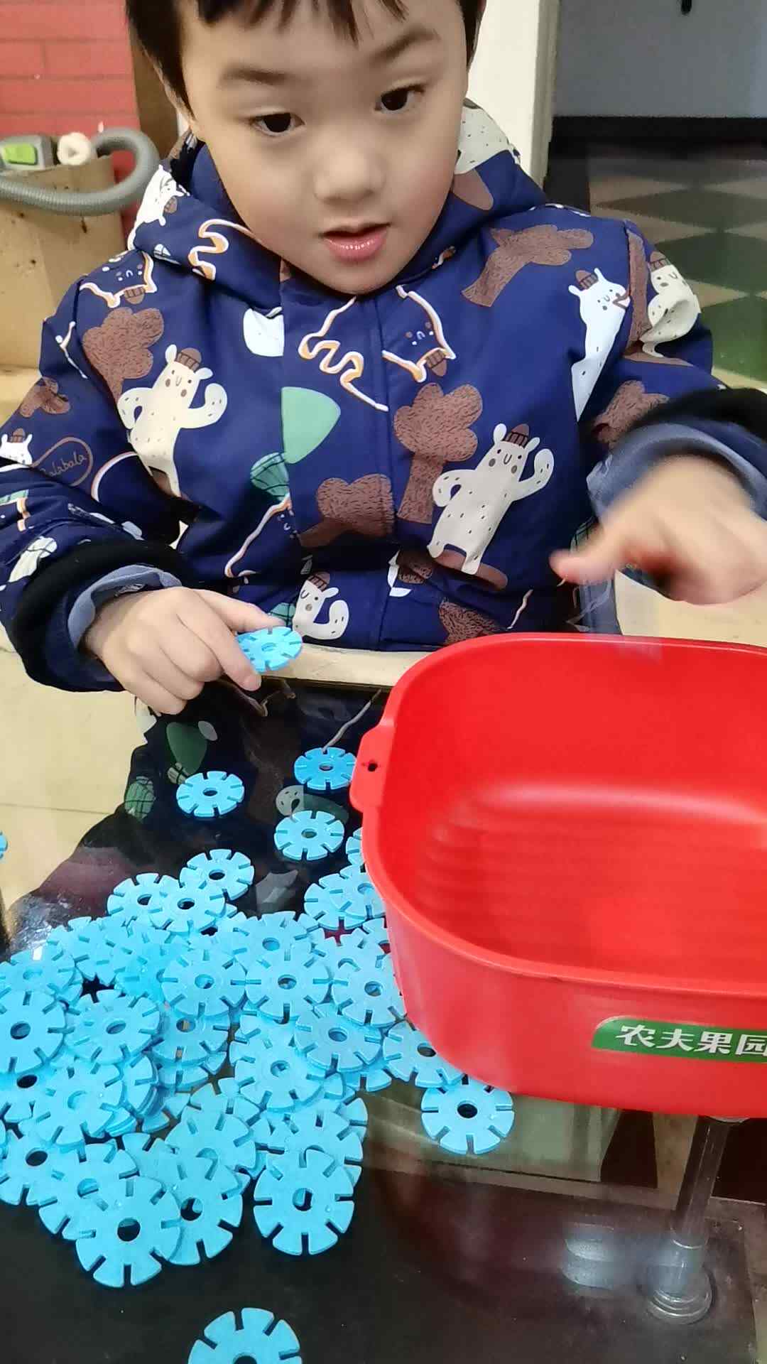 VID_20240306_195107.mp4