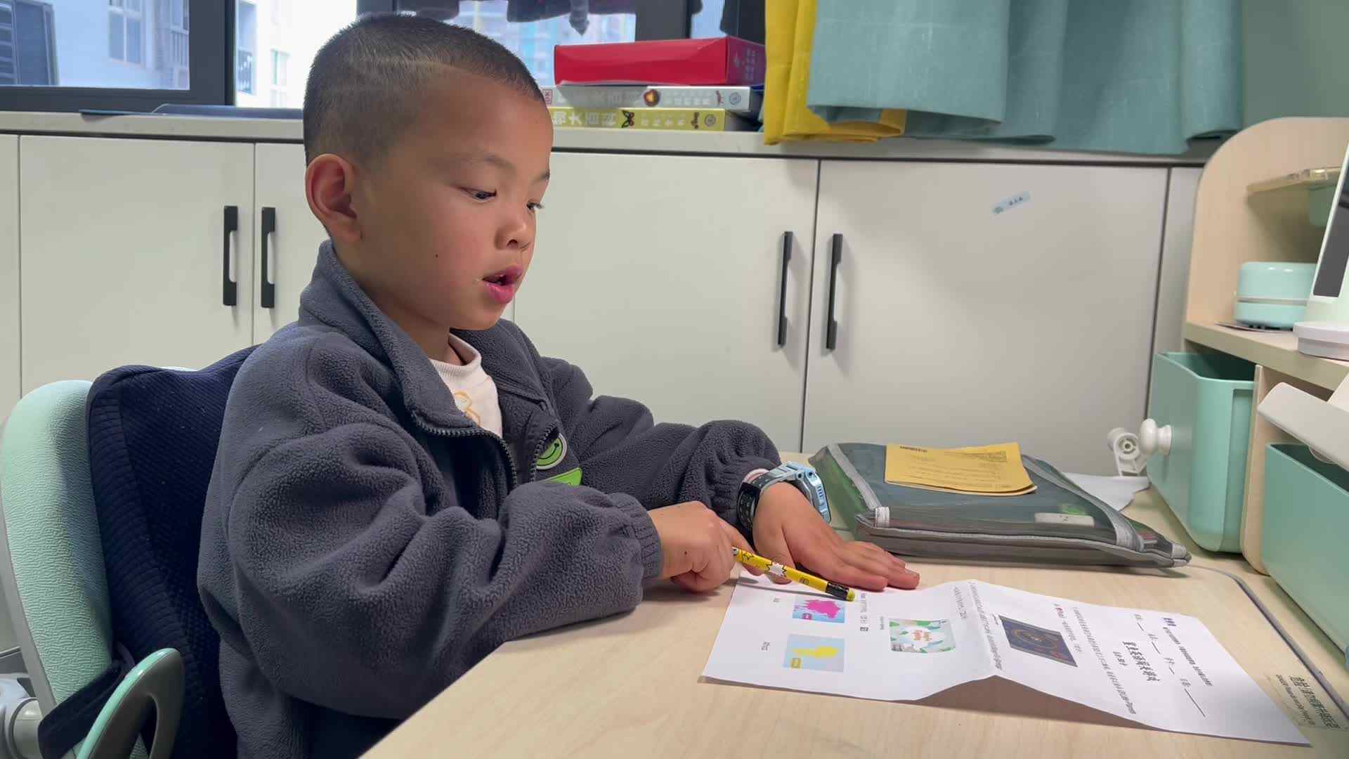 学前B班温志成鲨鱼英语.2024.03.17.mov