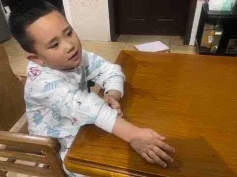 中B班赵芃栎练习卷袖子