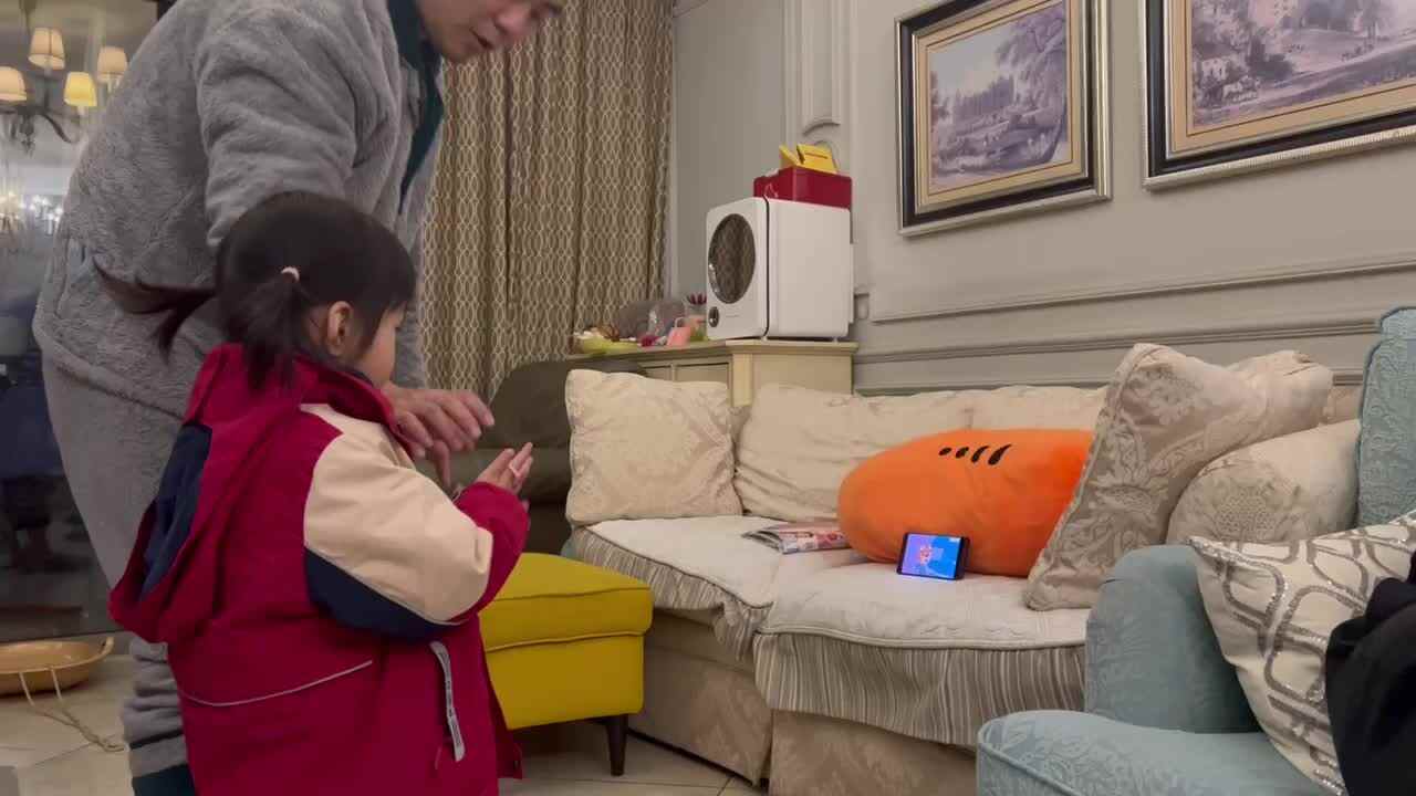小A班张忻宜0304《身体音阶舞》.MOV