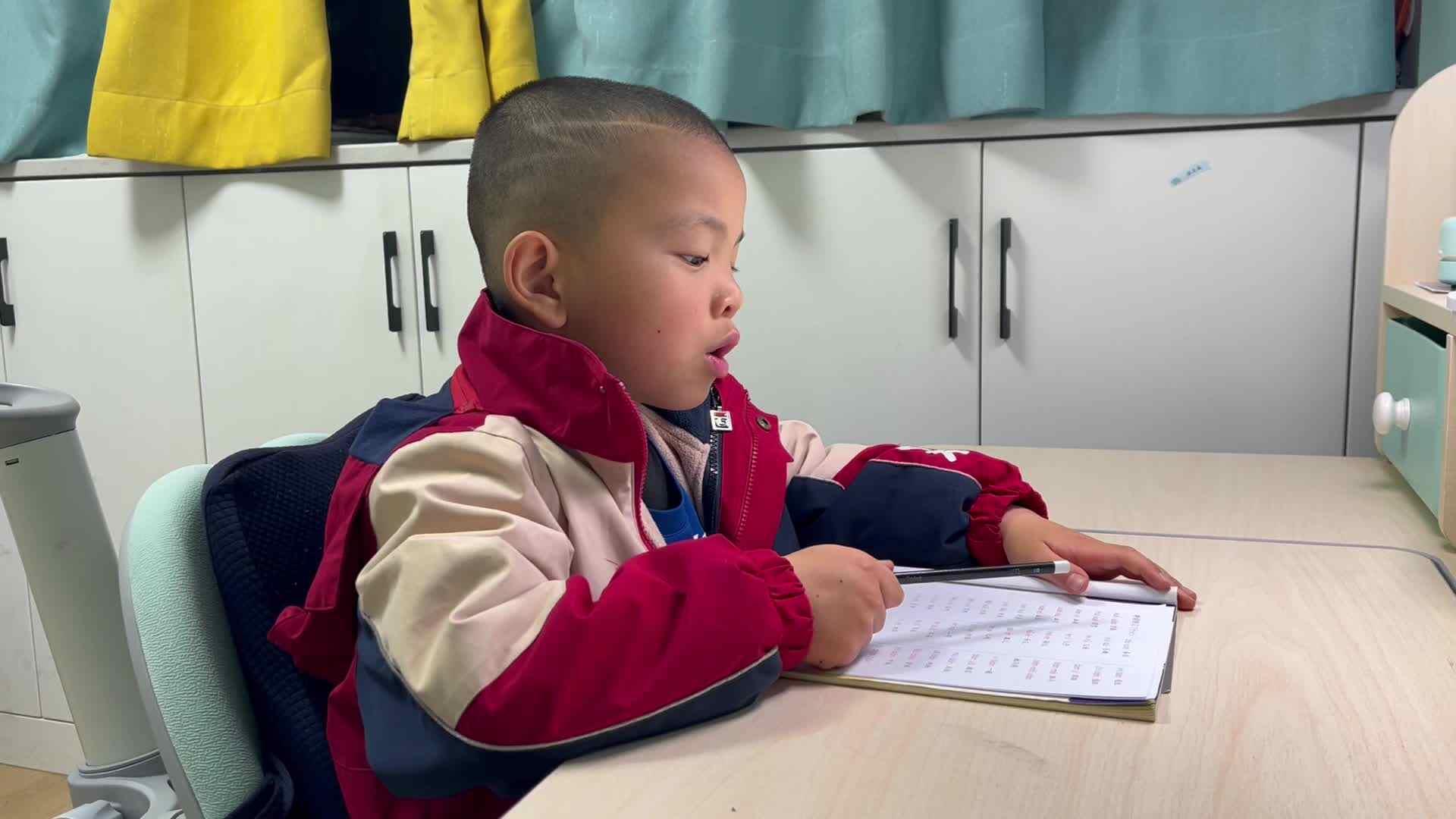 学前B班温志成指读拼读练习（十六）第2列  2024.03.12.mov