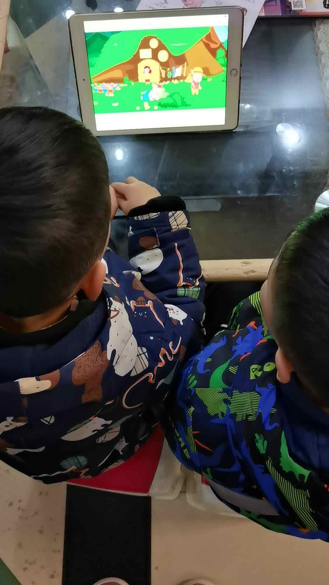 VID_20240310_175352.mp4