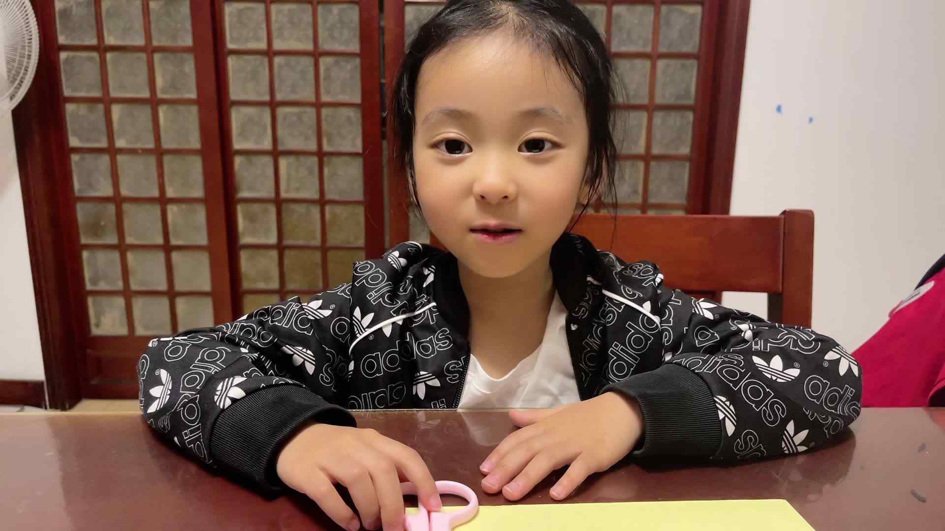 ⁣2026级B班20240402吴晨希闯关练习-正确使用剪刀.mp4