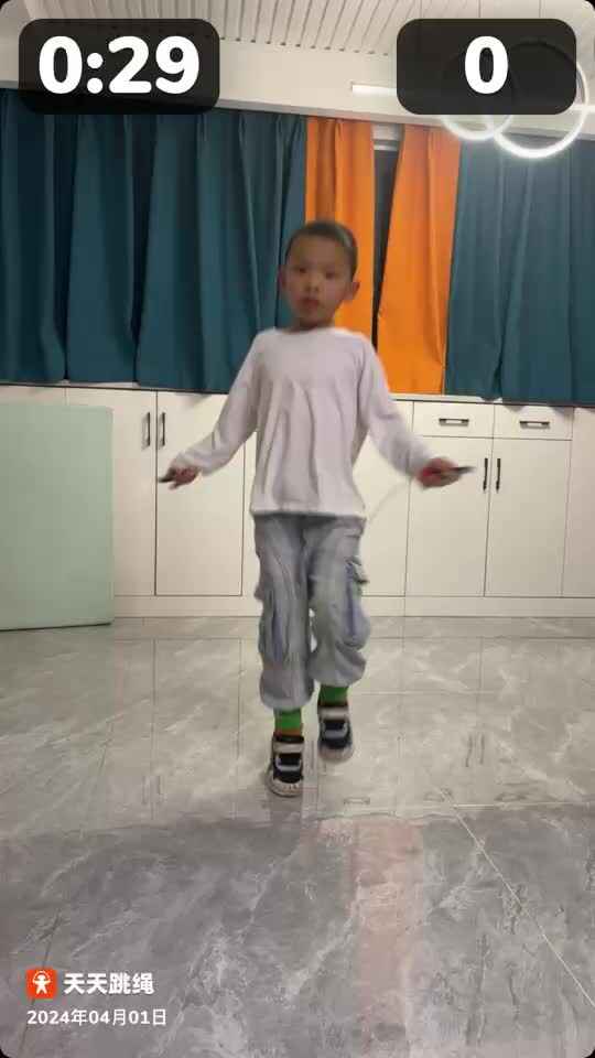 学前B班温志成跳绳练习2024.04.01.mp4