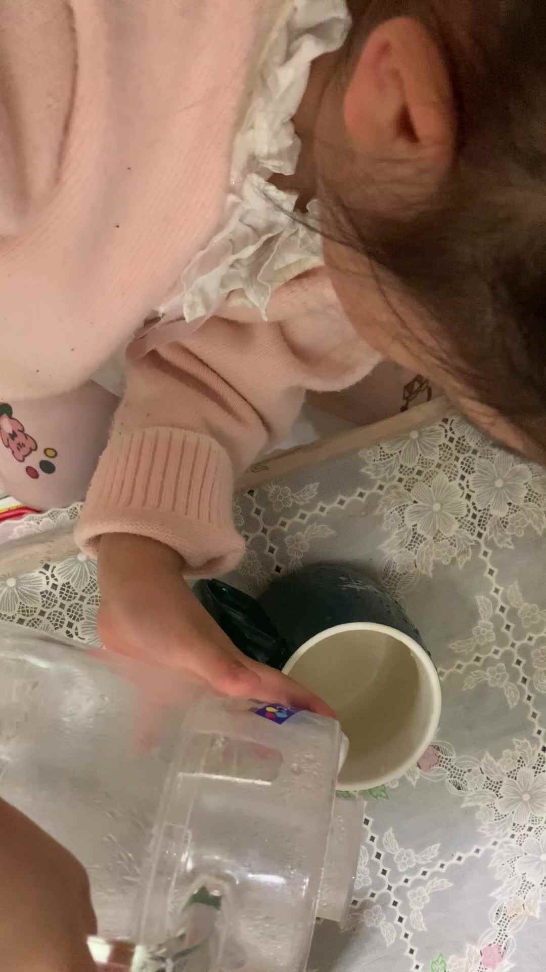 倒水