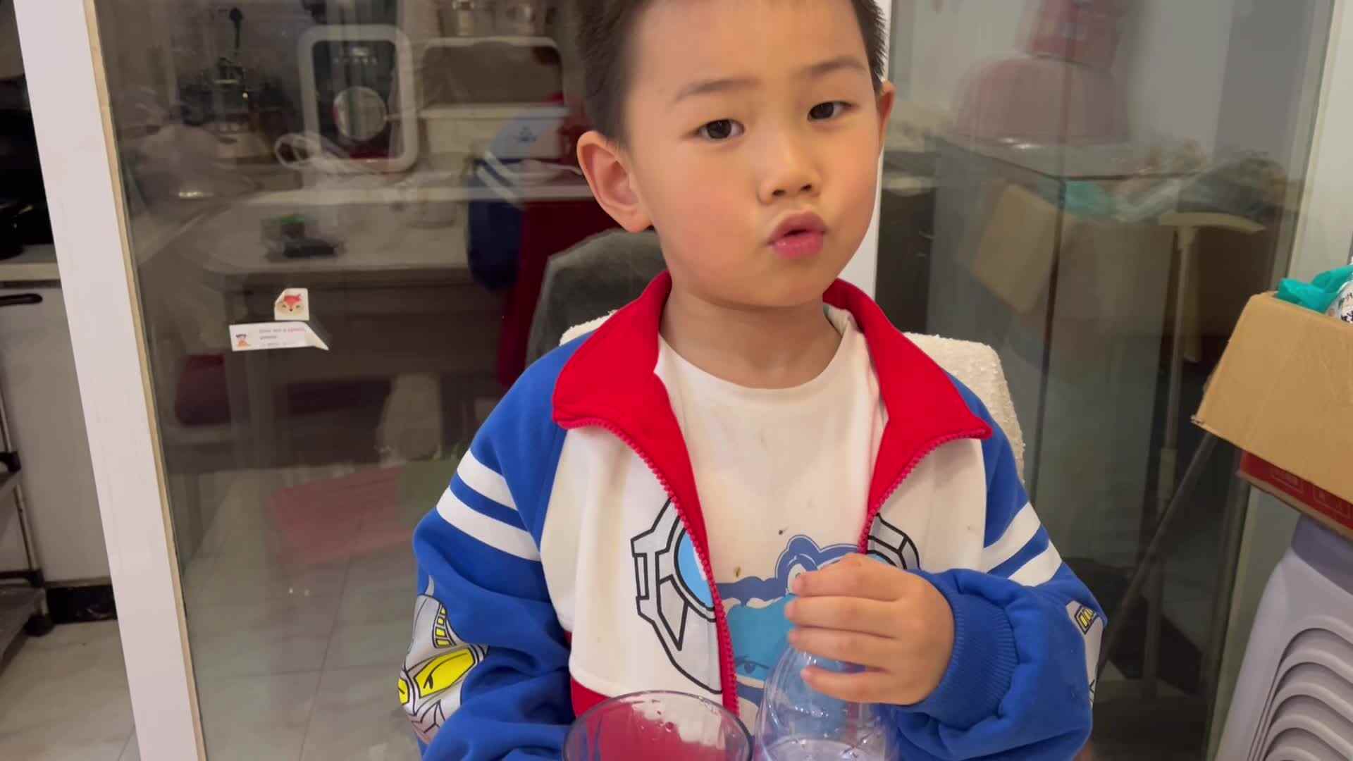 中B班李锦城练习 倒水