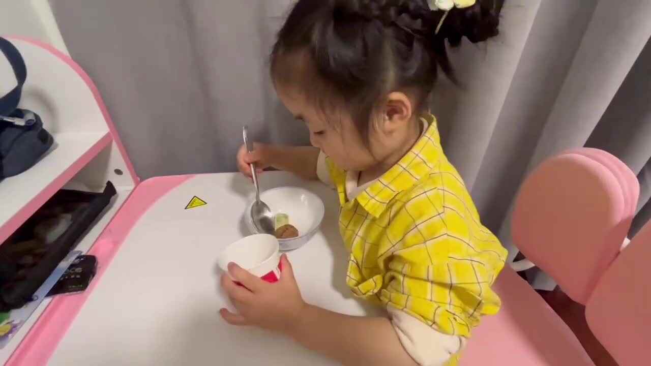 小A班2024.4.16艾琰茹～勺子