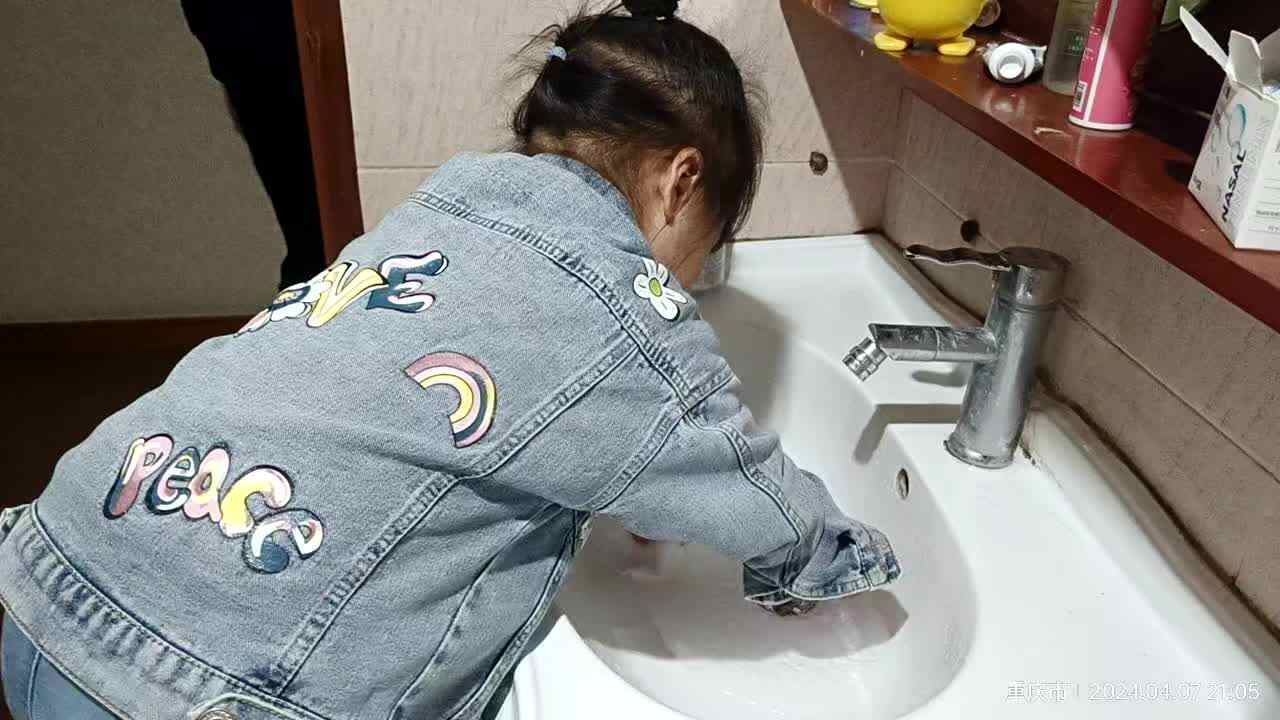 20240407中A于陈昱《 拧毛巾》.mp4