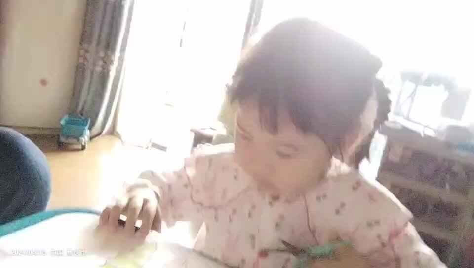 20240416中A于陈昱《剪水果》.mp4