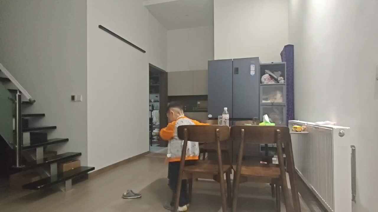 中B班王千与小主人小客人情景模拟