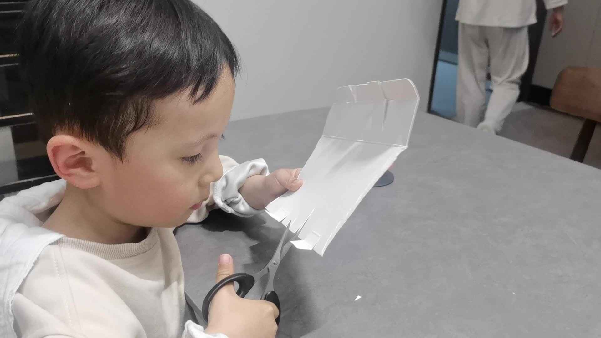 中B班王千与剪刀练习