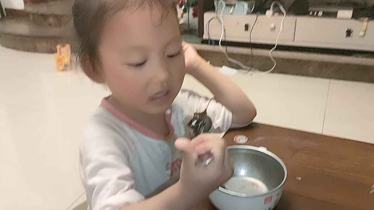 ⁣20240415陈灵兮闯关练可使用勺子