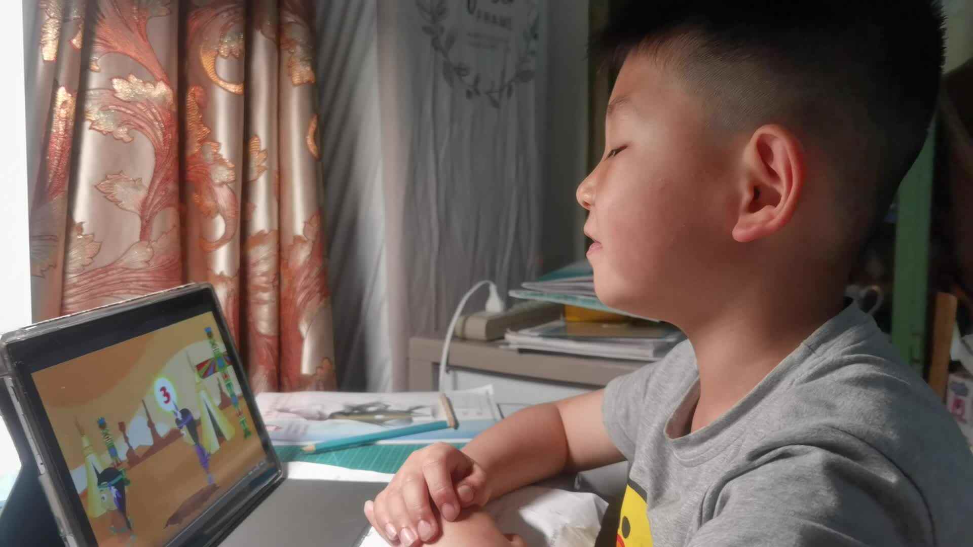 跟唱儿歌十个印第安小男孩.mp4