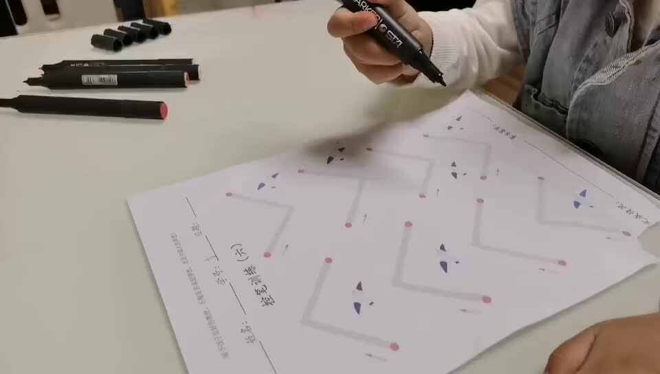 中b班宁汐言控笔训练