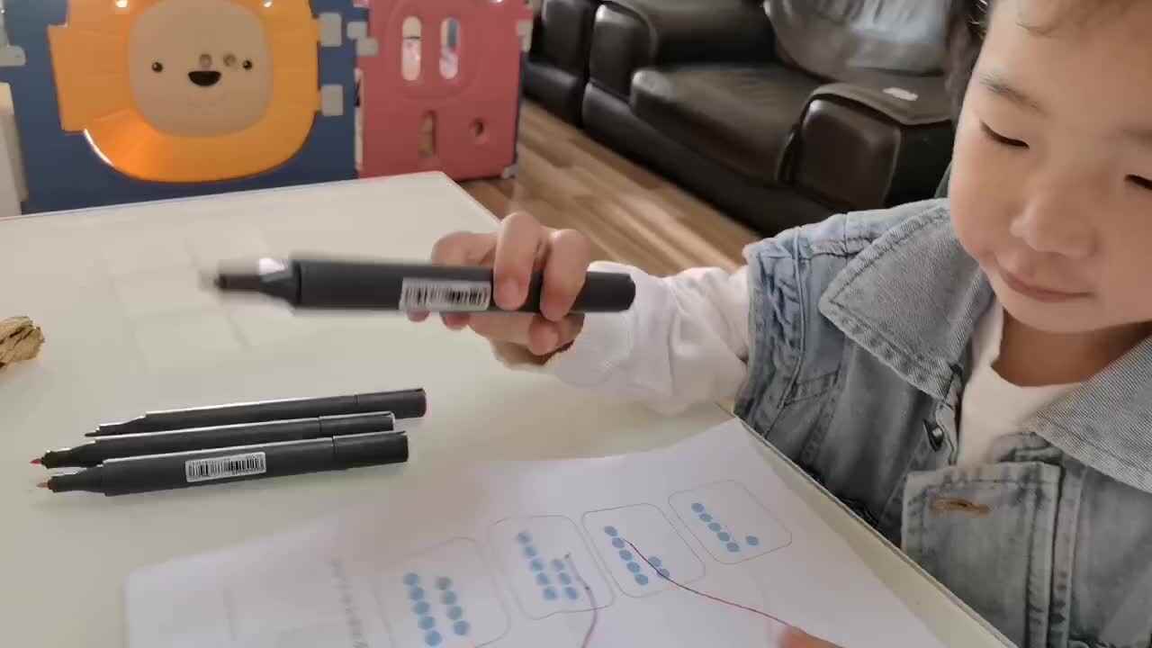 中b班宁汐言练习控笔