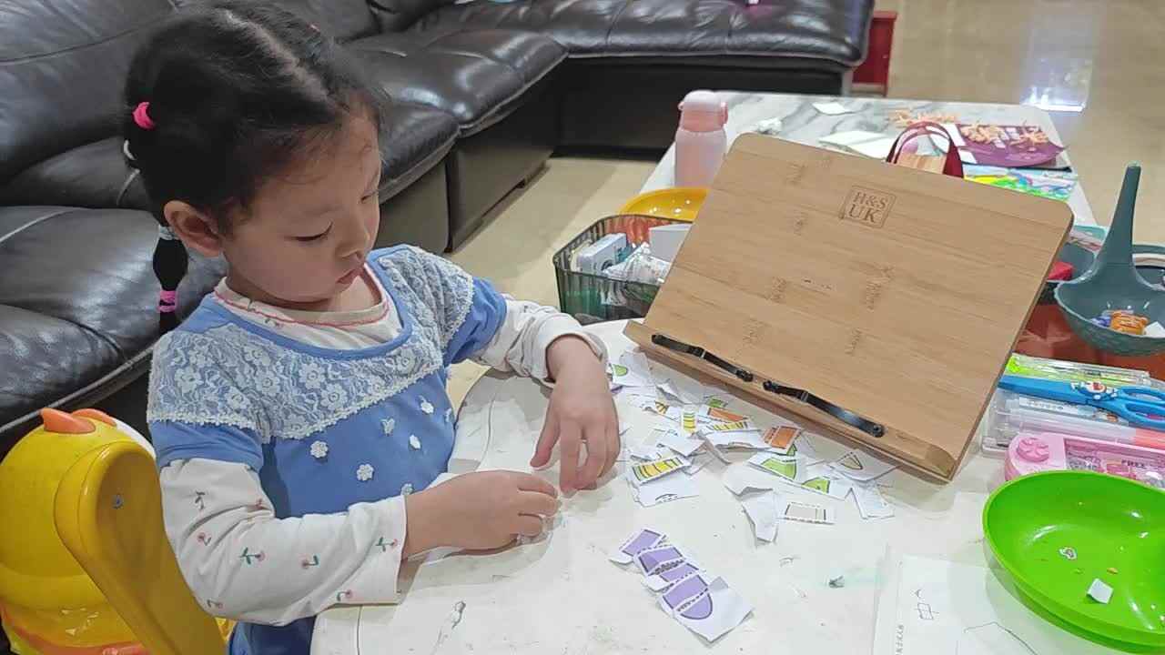 VID_20240416_201523.mp4
