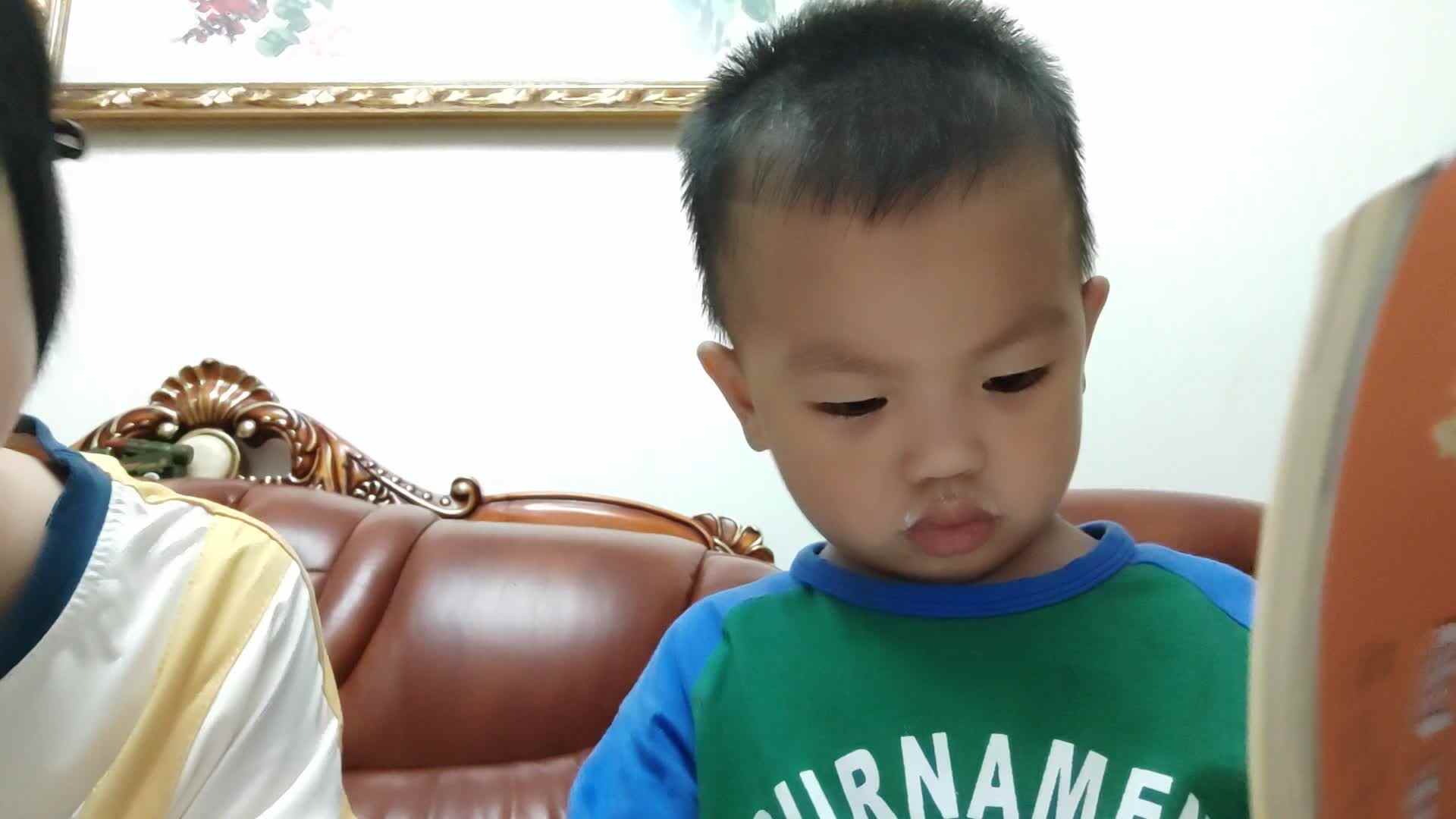 小a班2024-5-12陈禹呈—语言：《运动》