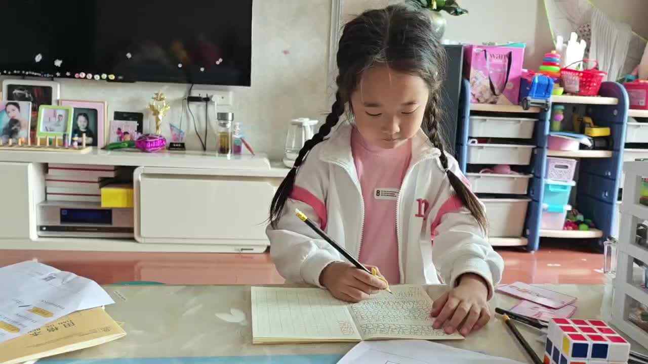 大B班朱佳柠五一假期作业20240502