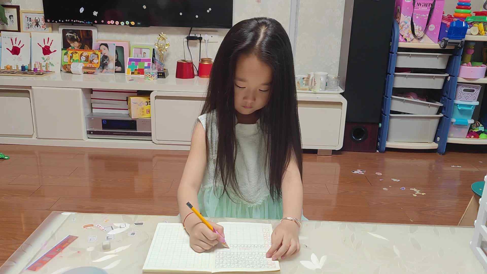 大wB班朱佳柠20240514