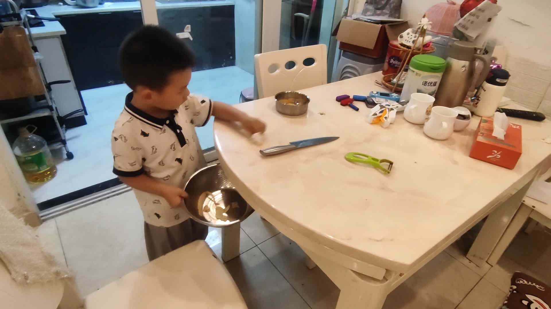 中B班李锦城20240527整理桌面