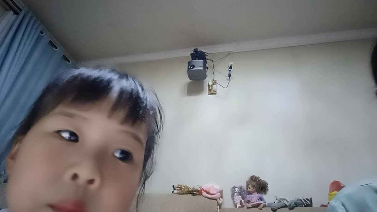202406222中A于陈昱《各种颜色的花》.mp4