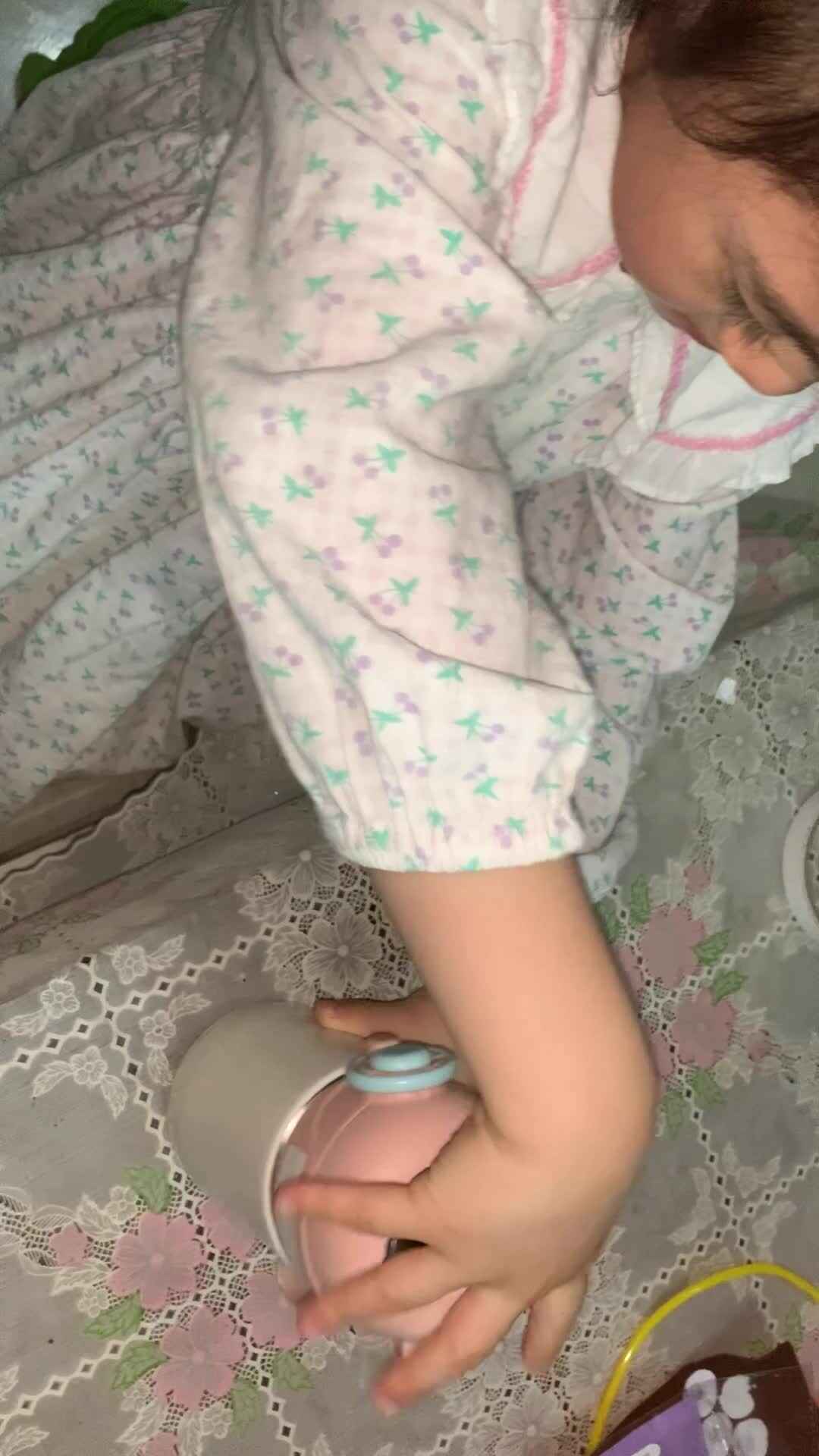 扭瓶盖