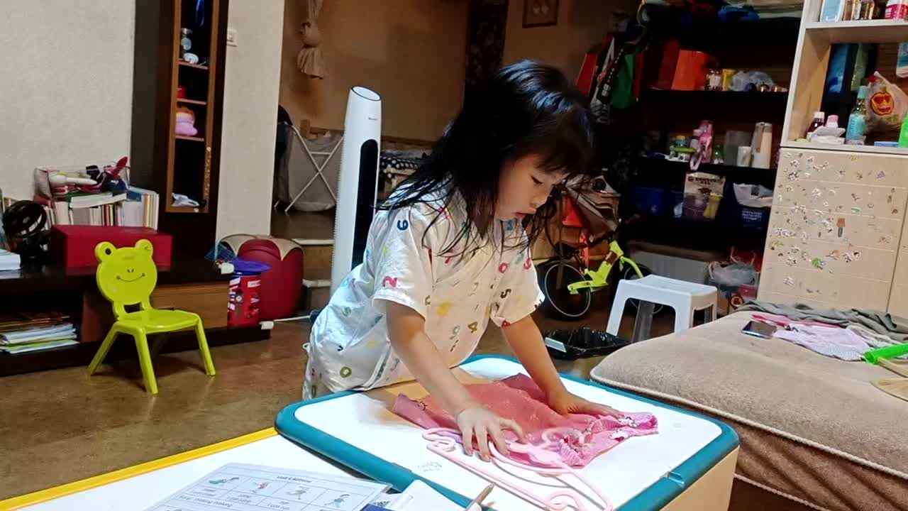 20240731中A于陈昱《晾衣服》.mp4