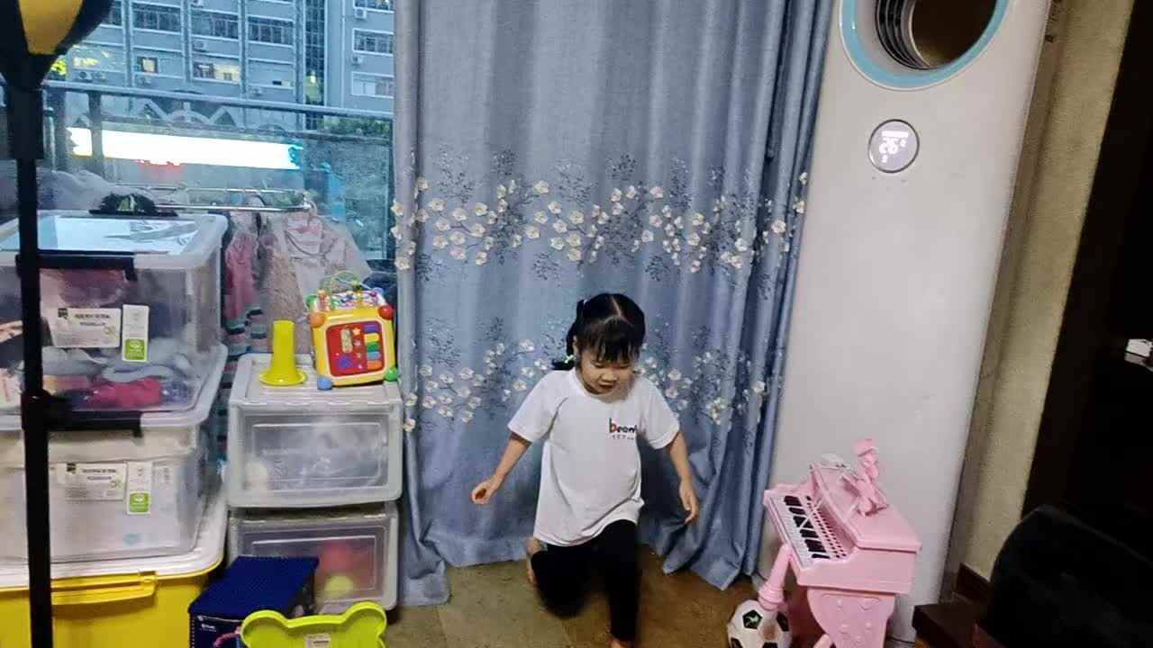 20240715中A班于陈昱《来回跑》.mp4