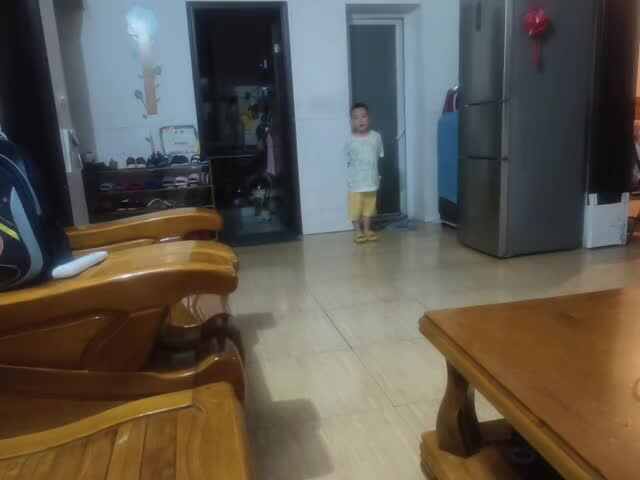 中B班赵芃栎练习来回跑