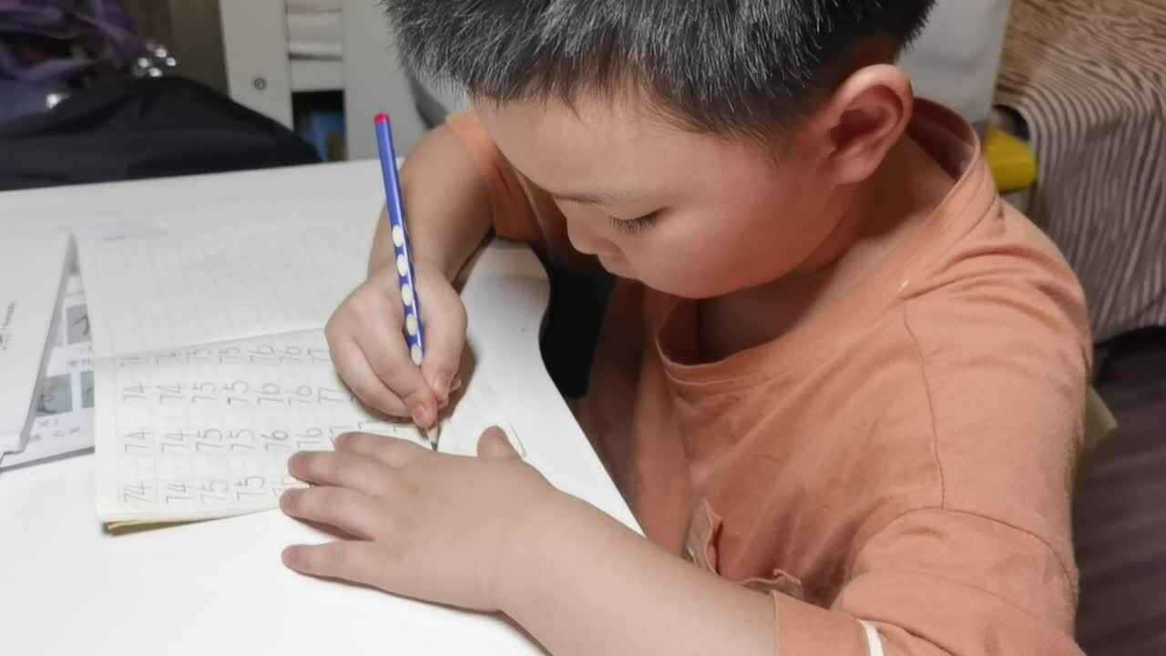 VID_20240717_221555.mp4