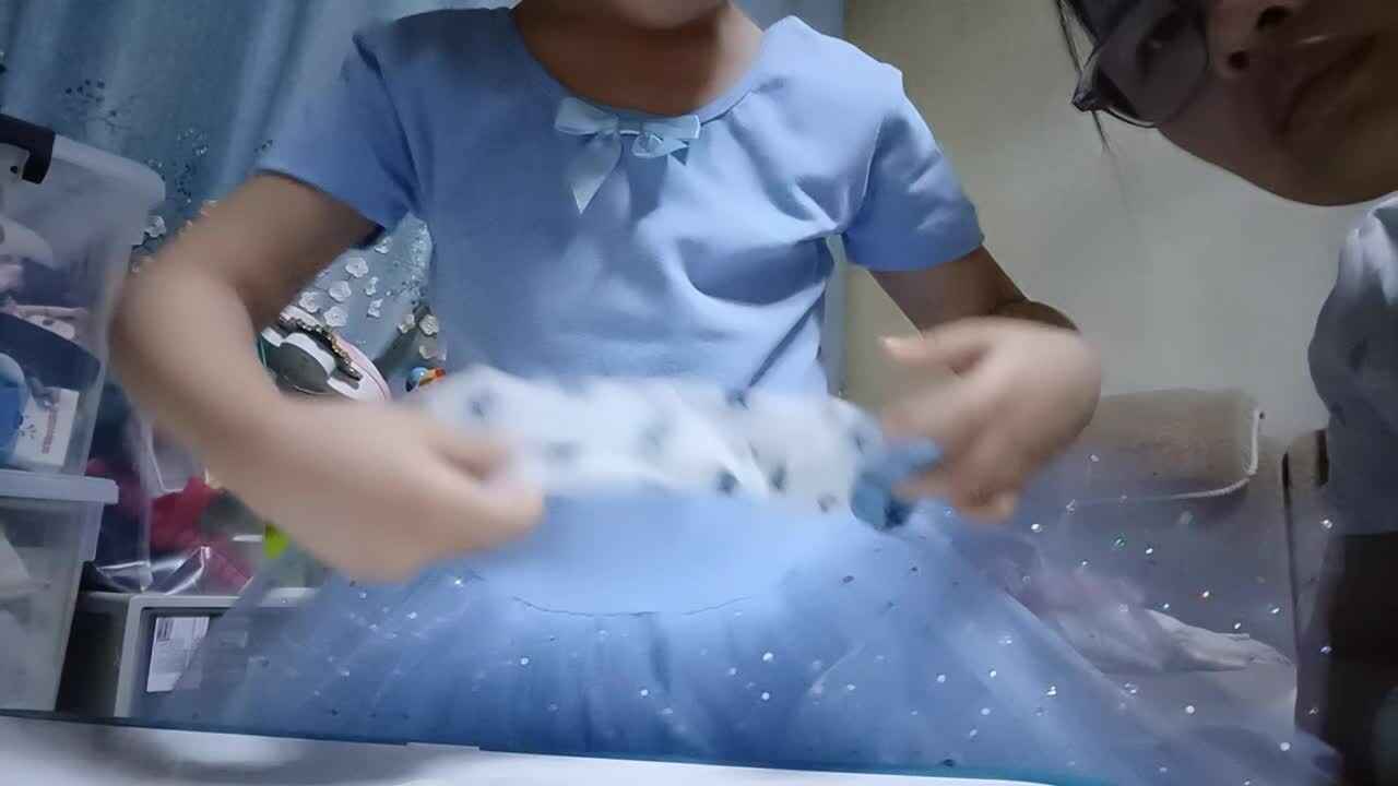 20240724中A于陈昱《叠袜子》.mp4