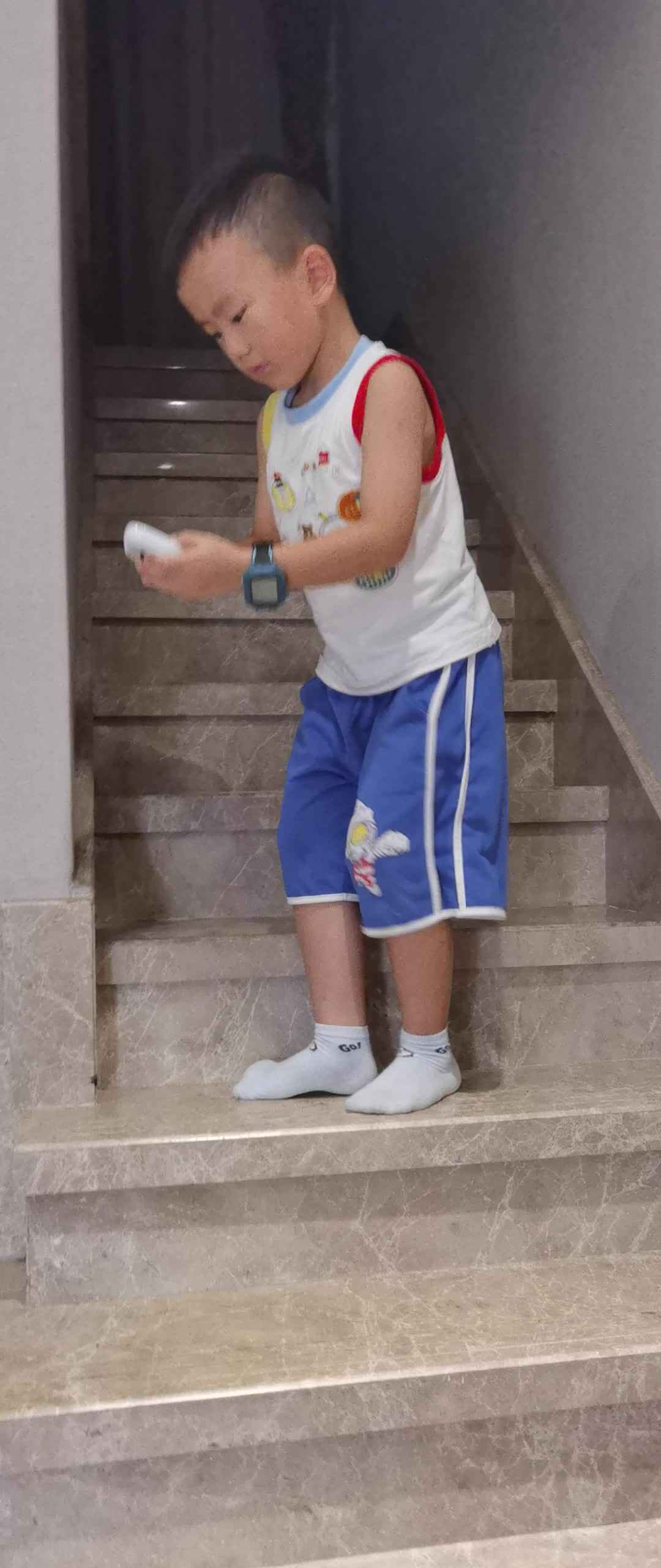 VID_20240919_200348.mp4