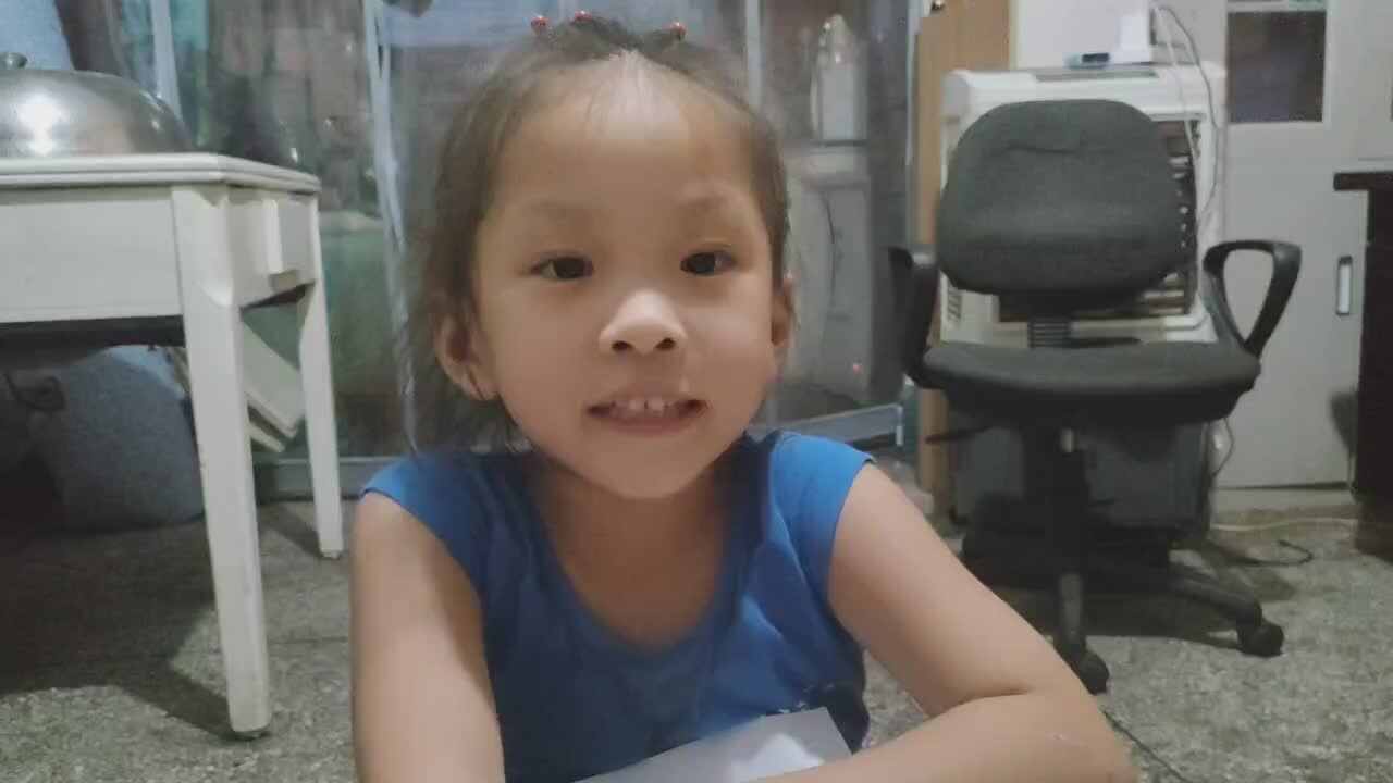 ⁣大a班唐依依朗读单词