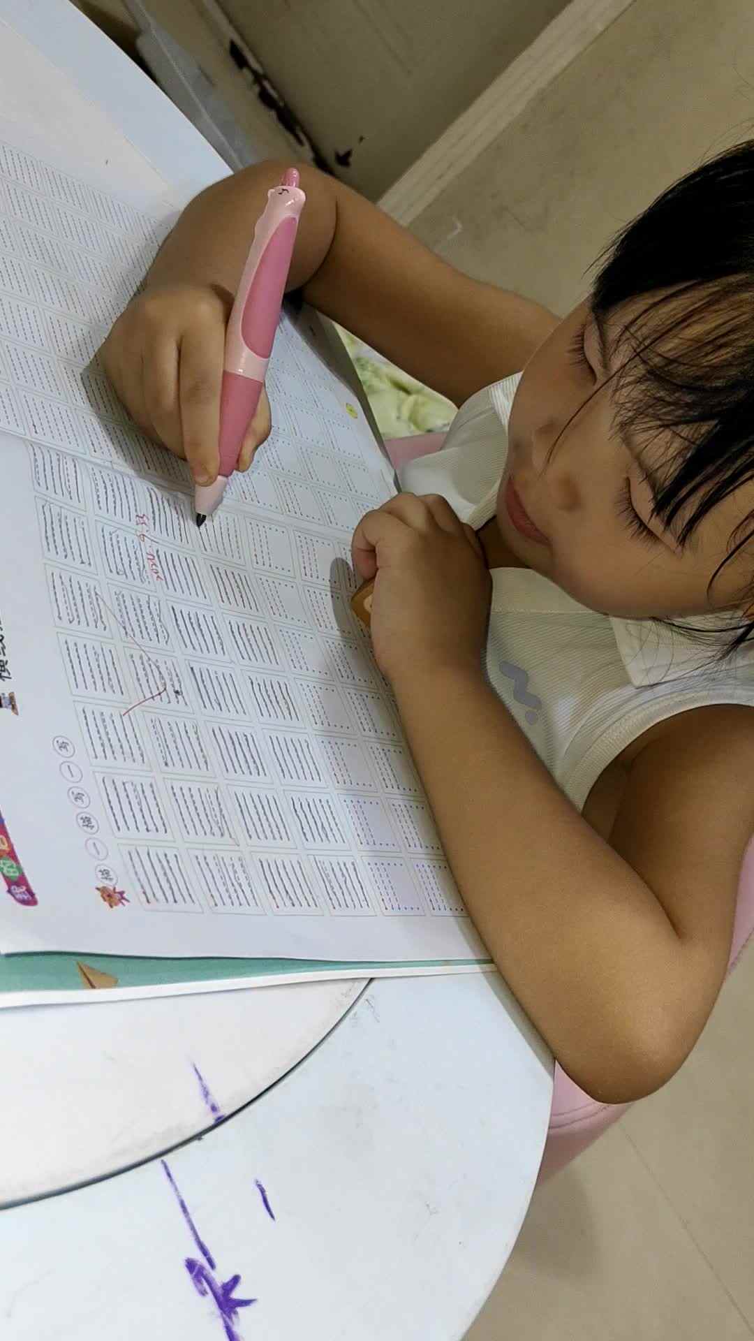 9.23大B班李一乐控笔练习