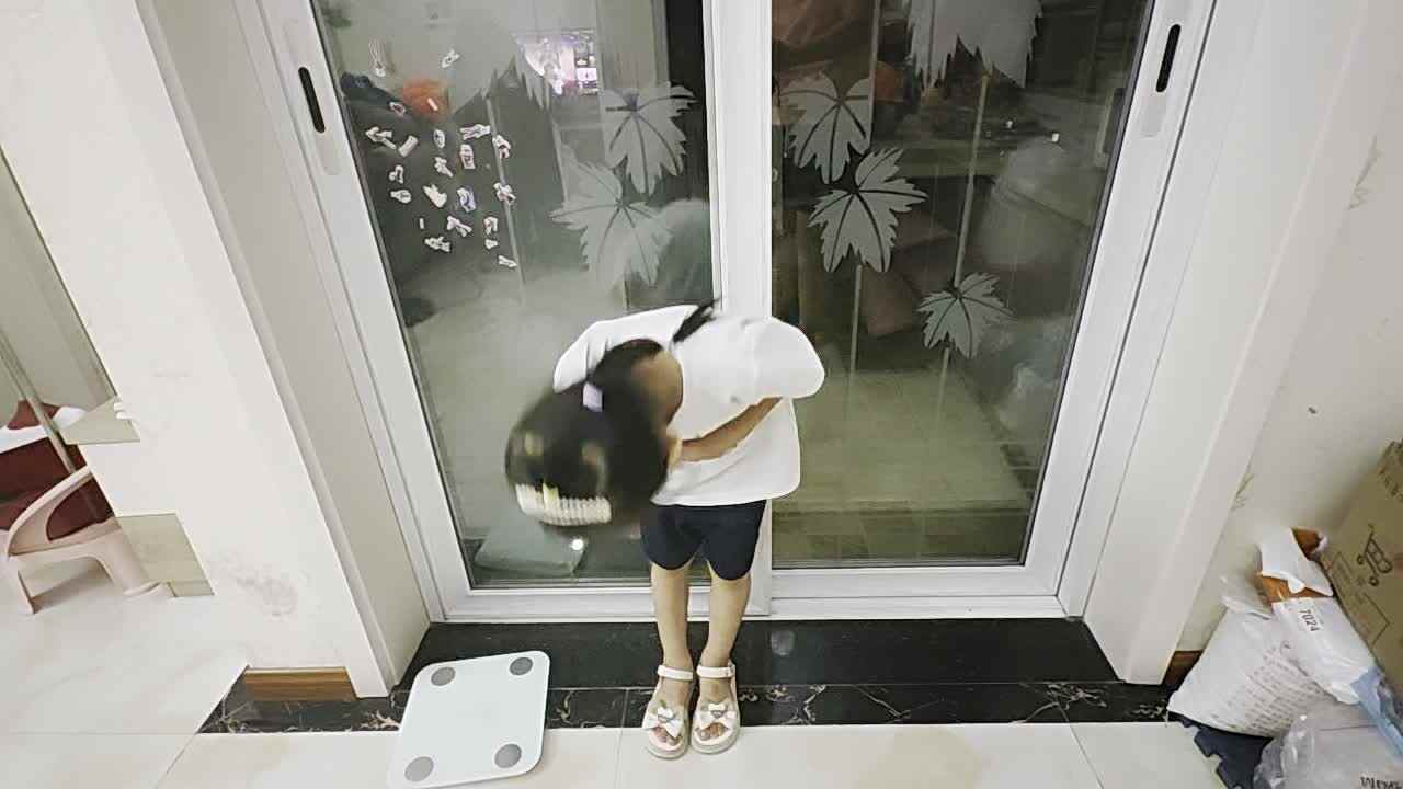 2024年9月18日大B班谭诗锜《你好，再见》