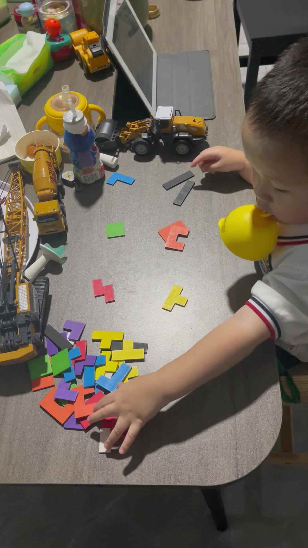 20240929实验小班刘雍洛数学