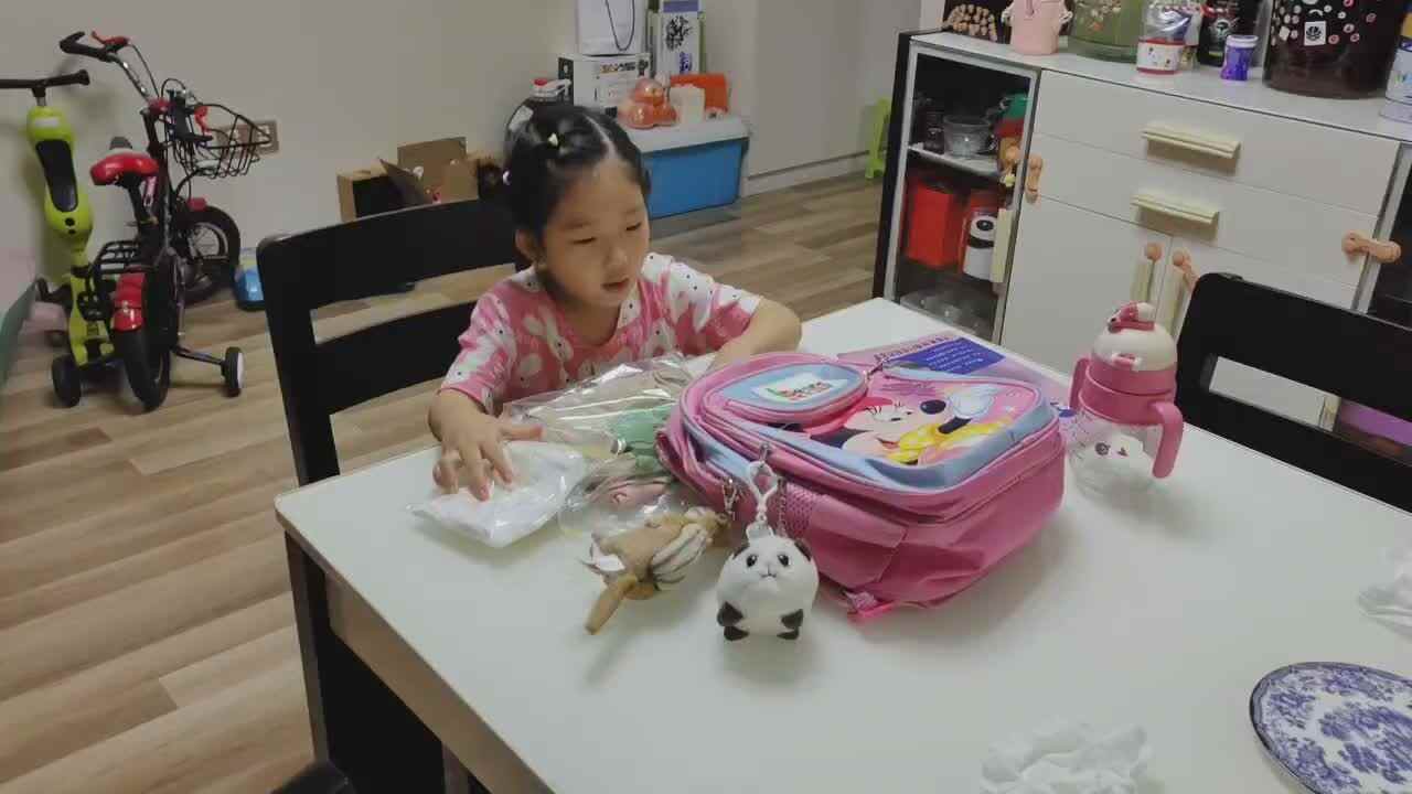 大b班宁汐言练习整理书包