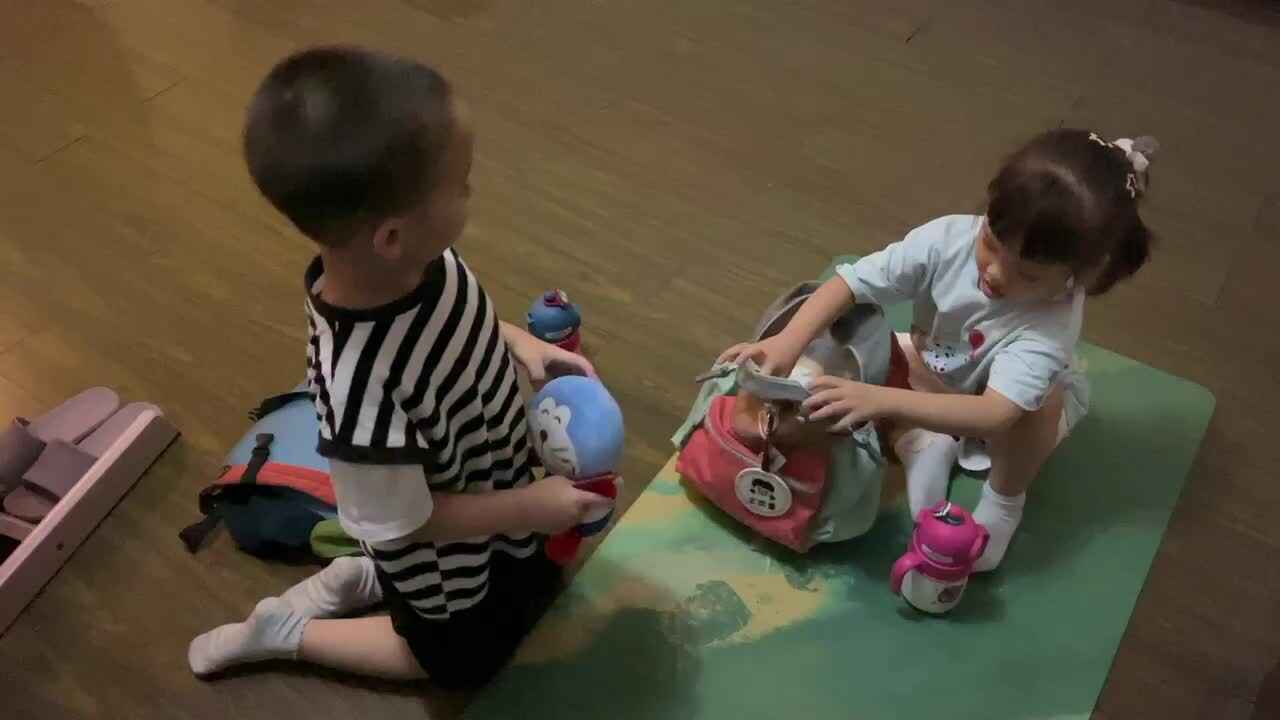 整理书包&背书包